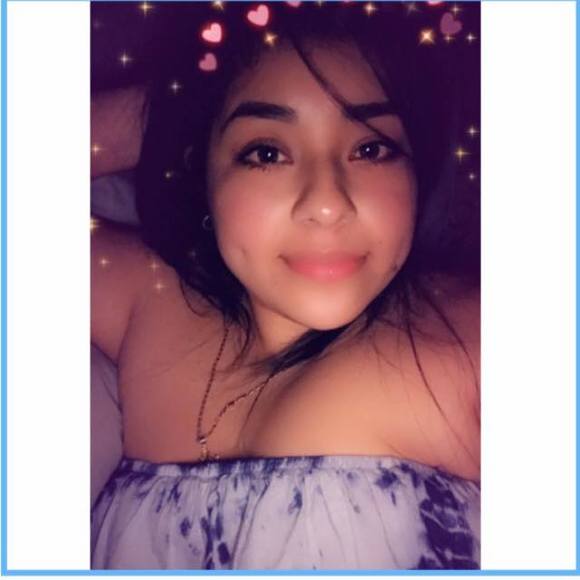 Meet your Posher, Arely - Picture 1 of 1